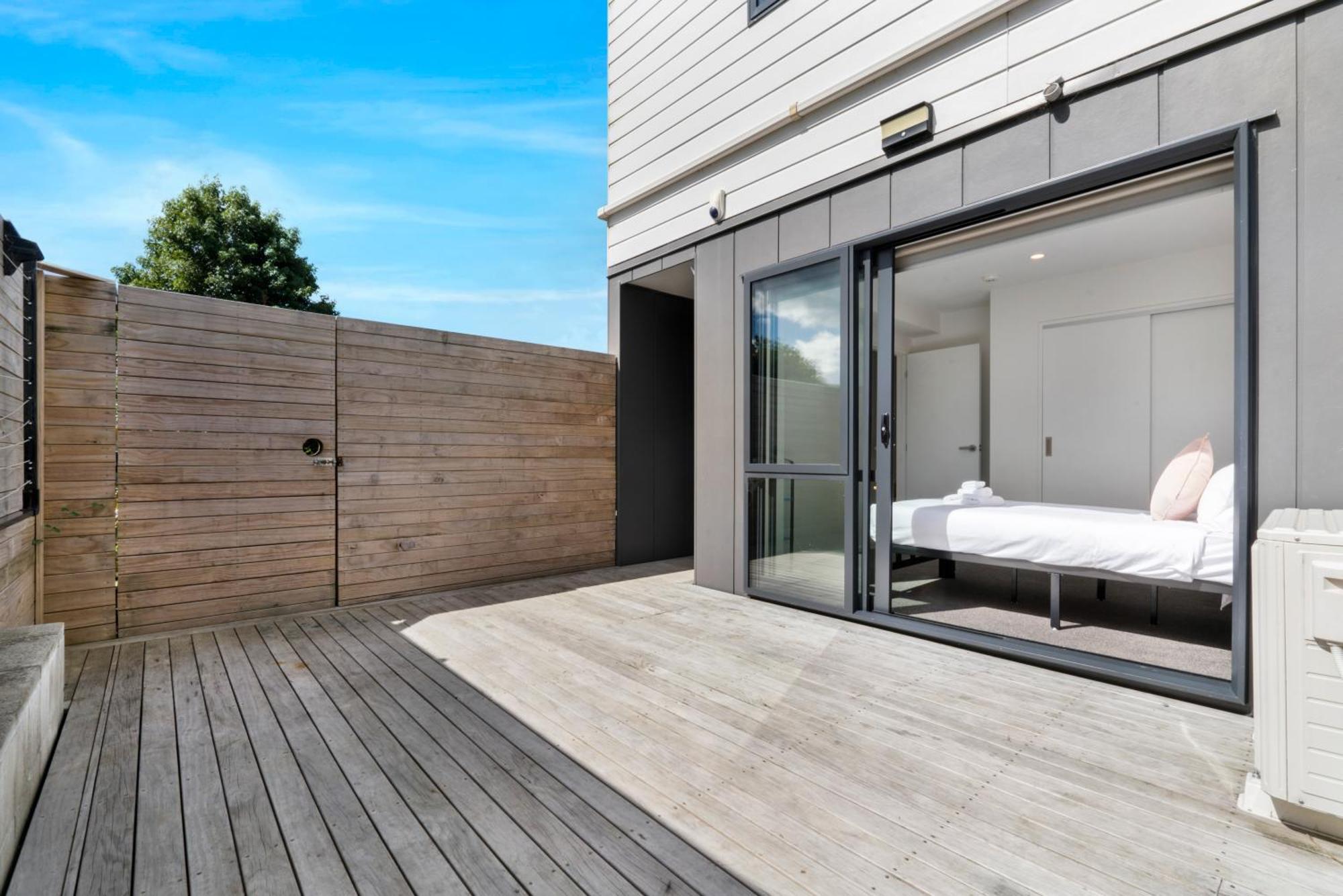 Your Home Away From Home Located Near Auckland Cbd מראה חיצוני תמונה